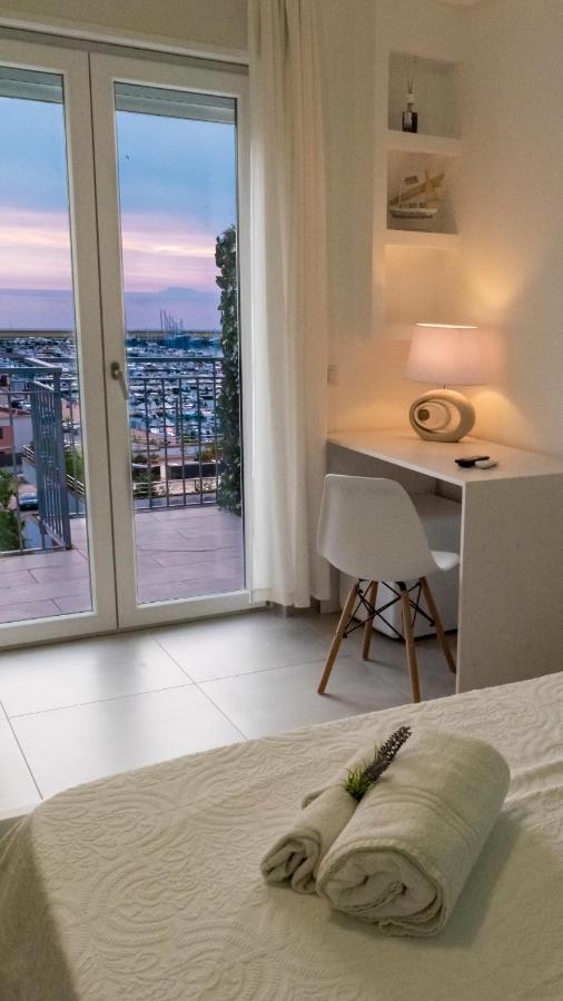 Bed and Breakfast Quasi In Porto Agropoli Exterior foto